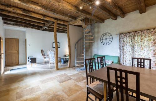 Auriac-du-Perigord House | Maison De Vacances Chêne