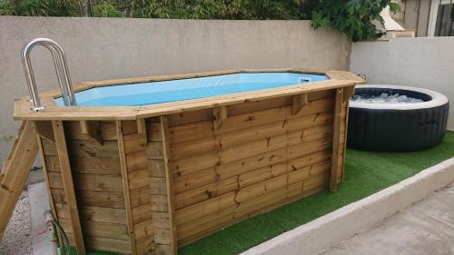 Saint-Gervasy House | Maison de Village Atypique 8-10 pers