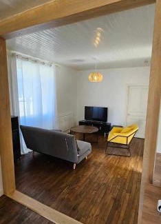 Sadroc House | Maison de village