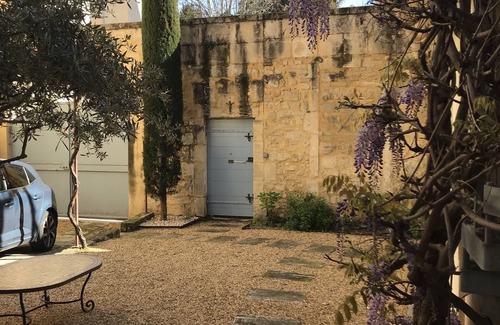 Tarascon House | Maison de Ville Milieu Provence Arles Nimes Avignon St Rémy Baux Camargue