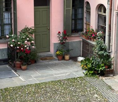 Pinerolo Apartment | Maison des Artistes