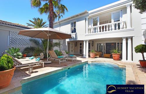 Sunset Beach Villa | Maison du Cap