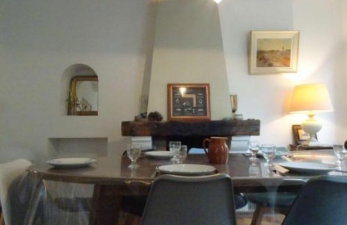 Noirmoutier-en-l'Ile House | Maison en pierre rénovée, 8 couchages, terrasse bois, proche bois de la Chaise - FR-1-224B-162