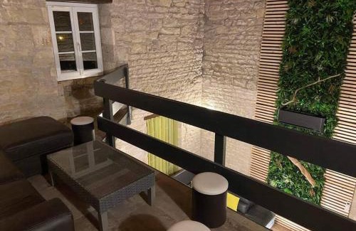 Andilly House | Maison en pierre à 15 min de LA ROCHELLE avec SPA