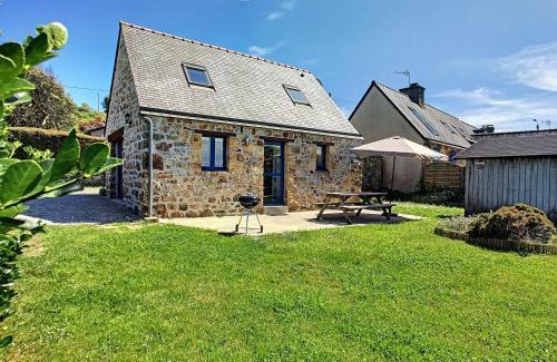 Crozon House | Maison en Pierres Proche Plage Goulien - Idéal Surf et Randonnée - FR-1-370-59