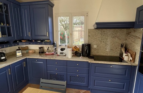 Rueil-Malmaison House | Maison Familiale Tout Proche de Paris