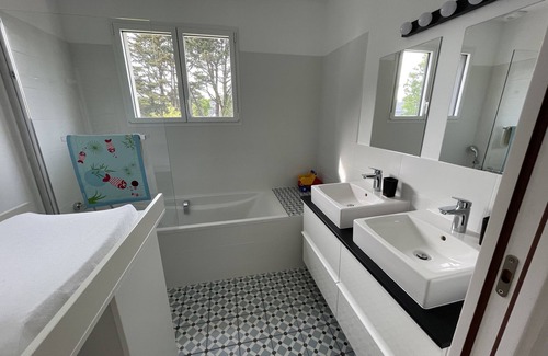 Saint-Jacques House | Maison Familiale à 100 m de la mer