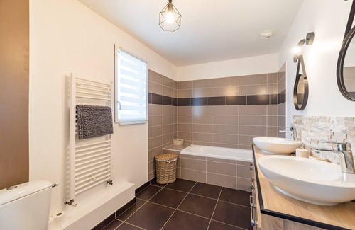 Langueux House | Maison Familiale à Langueux, à 5 min de la Plage