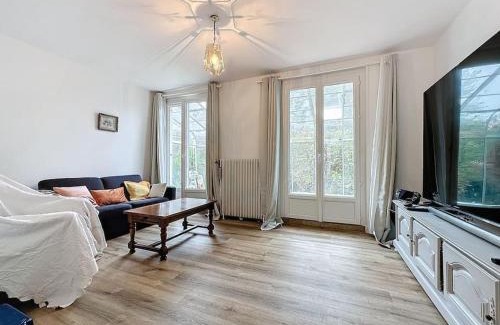 Chaumontel Villa | Maison familiale proche de Chantilly, Astérix, CDG