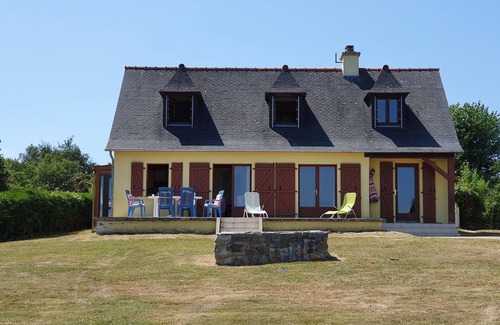 Roscanvel House | Maison Familiale Roscanvel Presqu'île de Crozon vue mer Gr34