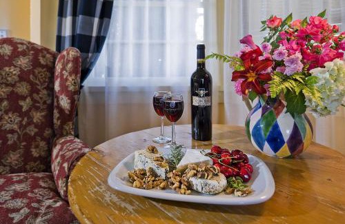 Yountville Hotel | Maison Fleurie, A Four Sisters Inn