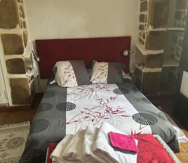 Saint-Germain House | maison fleurie