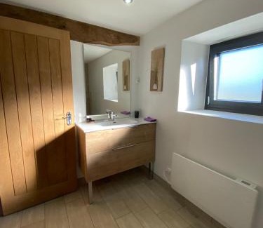 Chamboulive Apartment | Maison