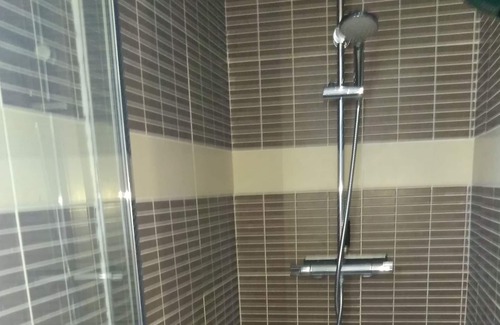 Monflanquin House | Maison Individuelle Dans un Écrin de Verdure