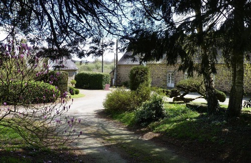 Saint-Etienne-en-Cogles House | Maison la Boulangerie in Saint-Étienne-en-Coglès