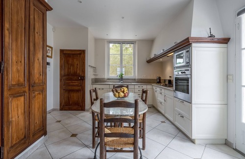 La Roque-sur-Pernes House | Maison La Roque: Home in Provence, Pool, Stunning view