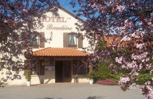 Saint-Beauzire Hotel | Maison Legate "Hôtel Le Baudiere & Spa"