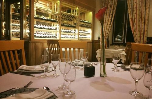 Saint-Beauzire Hotel | Maison Legate "Hôtel Le Baudiere & Spa"