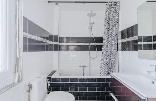 Lingolsheim House | Maison Lingo - Salle cinéma, trampoline, bbq