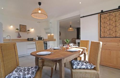 Le Sap House | Maison lumineuse au cœur du village avec jardin clos - FR-1-497-146