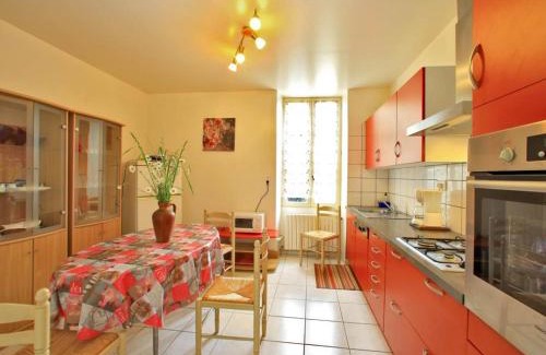 Calviac-en-Perigord House | Maison mitoyenne avec piscine partagée en Dordogne - FR-1-616-217