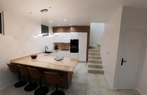 Bievres House | Maison moderne à Bièvres - Paris 12 kilomètres, Versailles 8 kilomètres