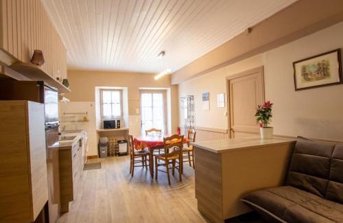 Cornille House | Maison périgourdine avec jardin, proche de Périgueux et Brantôme, idéale pour 4 personnes - FR-1-616-183