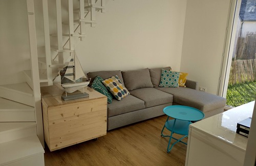 Agon-Coutainville House | Maison Paisible Proche de la mer