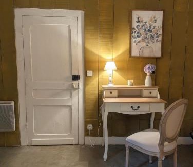 Soustons Bed & Breakfast | Maison Pimoli : Chambre Hortense