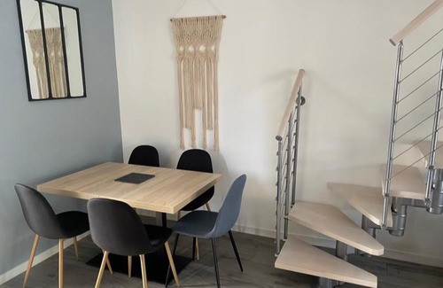 Gujan-Mestras House | Maison, piscine centreville Gujan-Mestras 4 hôtes