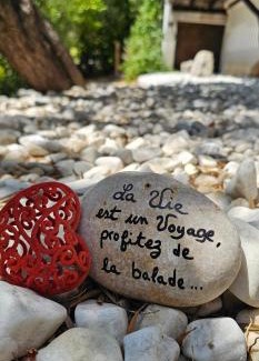 Allauch Apartment | Maison Plus Belle La Nuit avec jacuzzi privé