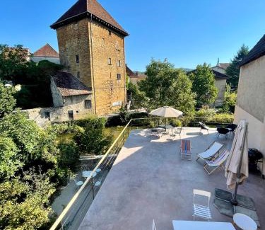 Arbois House | Maison près de la rivière