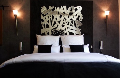 Grimaud Bed & Breakfast | Maison Prestige Saint Tropez by Roberto Geissini