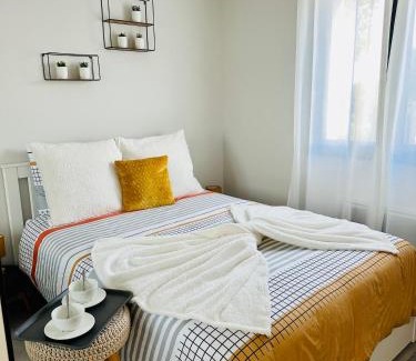 Saint-Victor-la-Coste Apartment | Maison, privative, lumineuse, suréquipée terrasse et parking