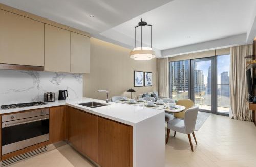 Downtown Dubai Apartment | Maison Privee - Luxury Apt with Spectacular Burj Khalifa Views