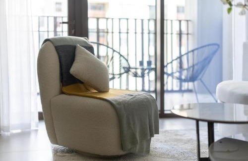 Dubai Apartment | Maison Privee - Serene Hideaway with Top Facilities in Creek Beach