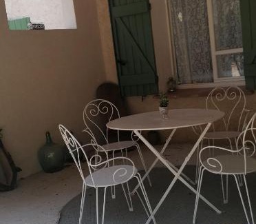 Correns House | MAISON PROCHE DU LAC