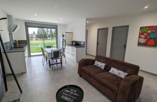 Epieds-en-Beauce House | Maison rénovée avec jardin et parking, proche Orléans, animaux acceptés - FR-1-590-561