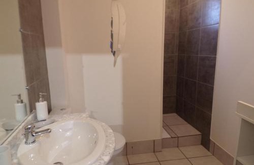 Vaumas House | Maison rénovée moderne pour 7 à Vaumas - FR-1-489-160