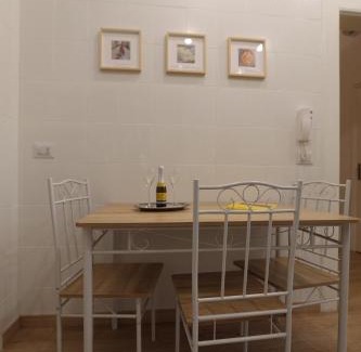 Municipio 2 Apartment | Maison Sara