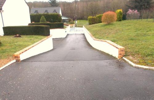 Disse-sous-le-Lude House | Maison située aux confins de la Vallée du Loir