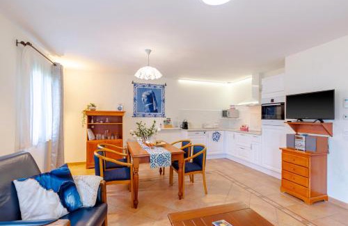 Castelnaud-la-Chapelle House | Maison Tournesol