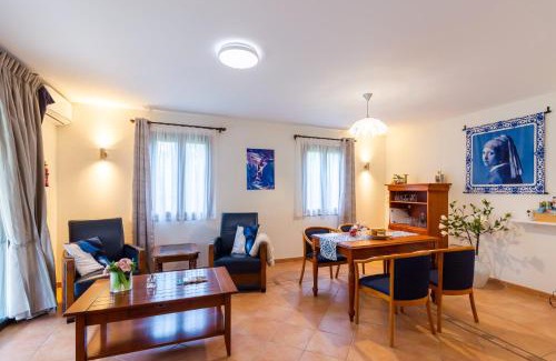 Castelnaud-la-Chapelle House | Maison Tournesol