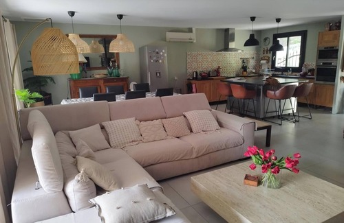 Saint-Montan House | Maison Tout Équipée Avec Jardin Saint Montan