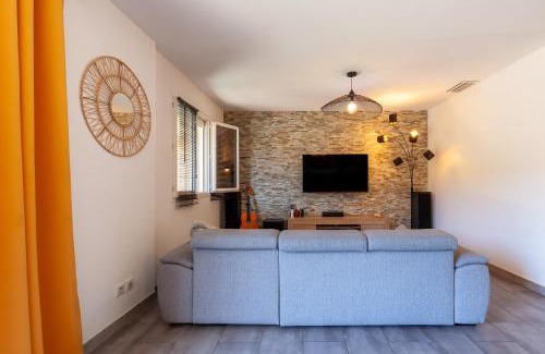 Les Pennes-Mirabeau House | Maison Tout Confort