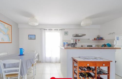 Angoulins House | Maison tout confort proche plage - Angoulins, 6 pers., WiFi, jardin, parking, proche La Rochelle - FR-1-535-13