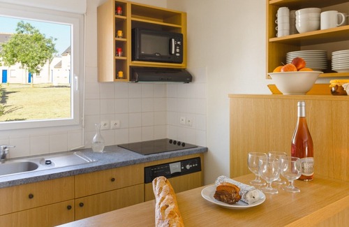 Azay-le-Rideau House | Maisonette charmante, accès Piscine + Tennis