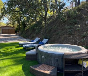 Est House | Maisonnette climatisée