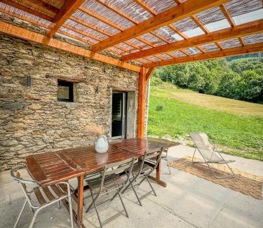 Albertville House | Maisonnette des vignes