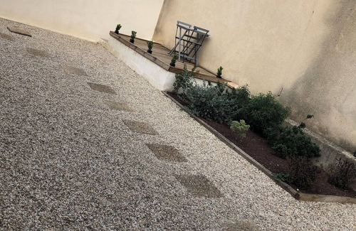 Sorgues Apartment | Maisonnette